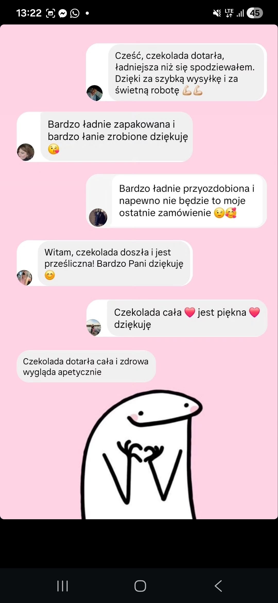 Zrzut wiadomości klientki z podziękowaniem za przepiękną czekoladę