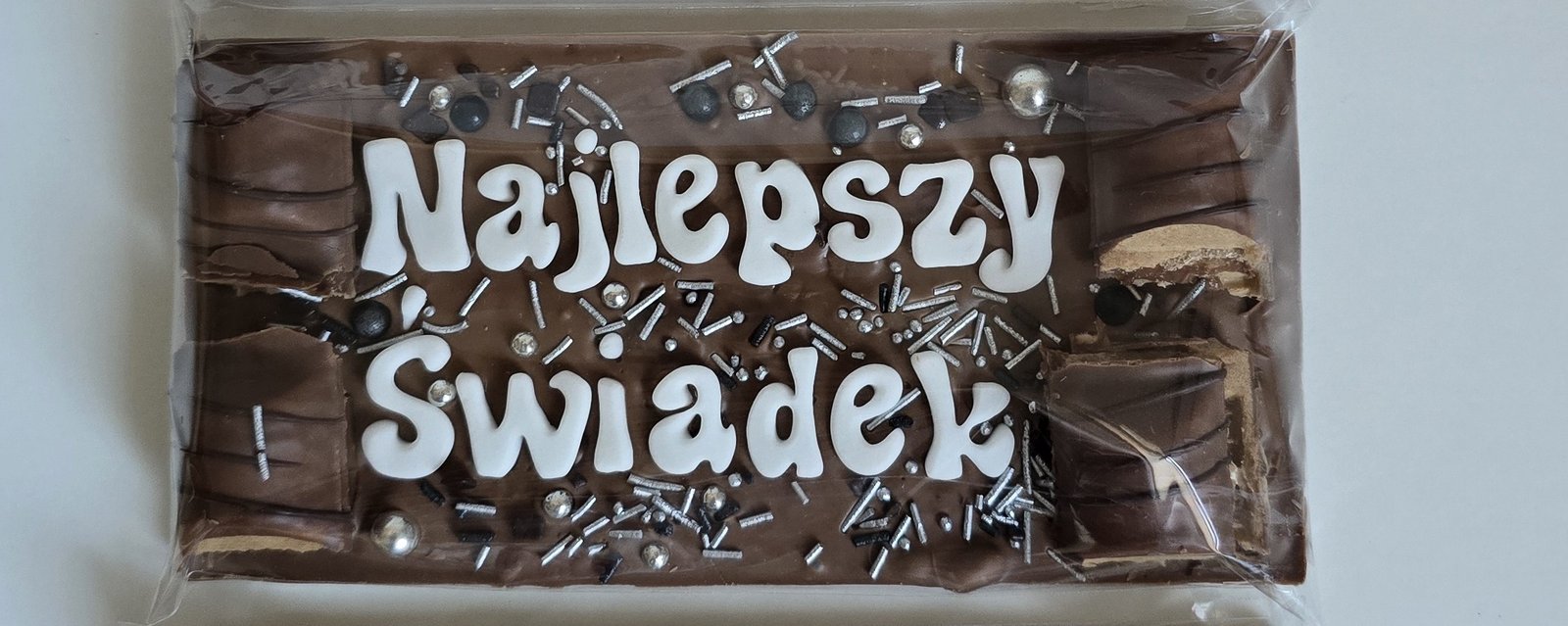Wzór 22 – gotowa czekolada z napisem Najlepszy Świadek